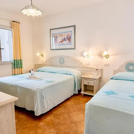 Apartmanhotel With Air Conditioning In Orosei