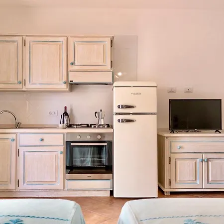 Aparthotel With Air Conditioning In Orosei