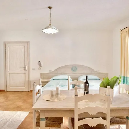 Aparthotel With Air Conditioning In Orosei