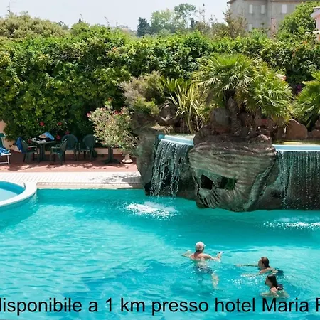 Aparthotel With Air Conditioning In Orosei